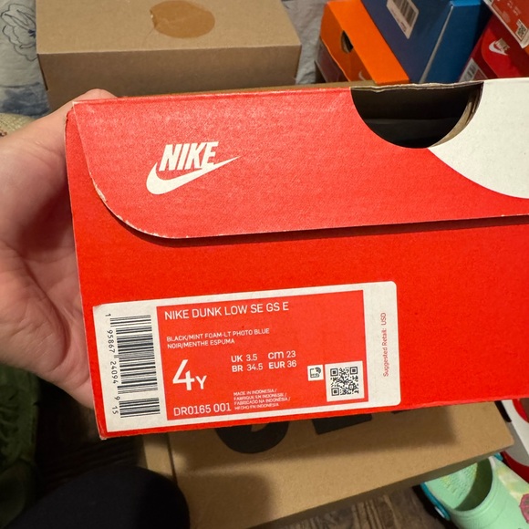 Nike Dunk Low SE Big Kid’s shoe. Never worn, brand new. Comes in original box. - Picture 2 of 2